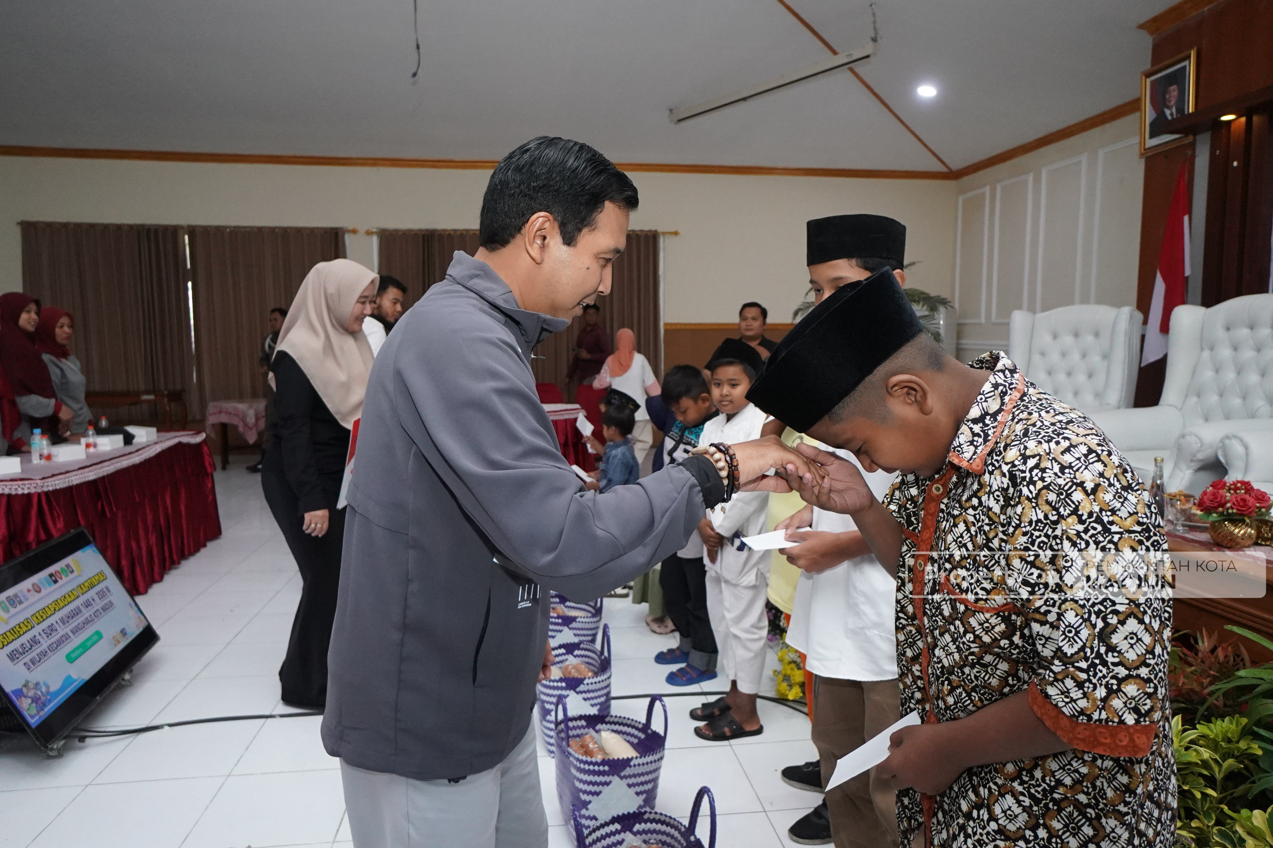 Jelang 1 Suro, Plt Wali Kota Ajak Semua Pihak Jaga Kondusivitas dan Dongkrak Ekonomi Lokal
