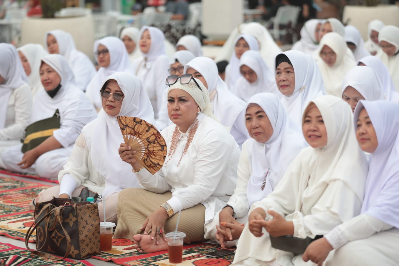Halal Bihalal dengan Pedagang PRC, Wali Kota Sampaikan Rencana Penyempurnaan Kawasan