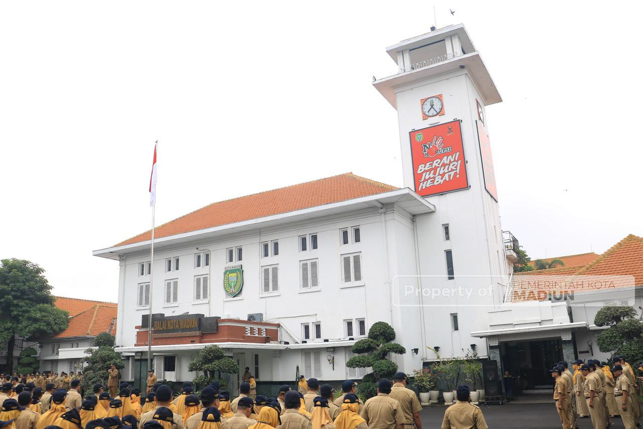 Pimpin Apel Perdana 2026, Wali Kota Maidi Tekankan Kedisiplinan ASN