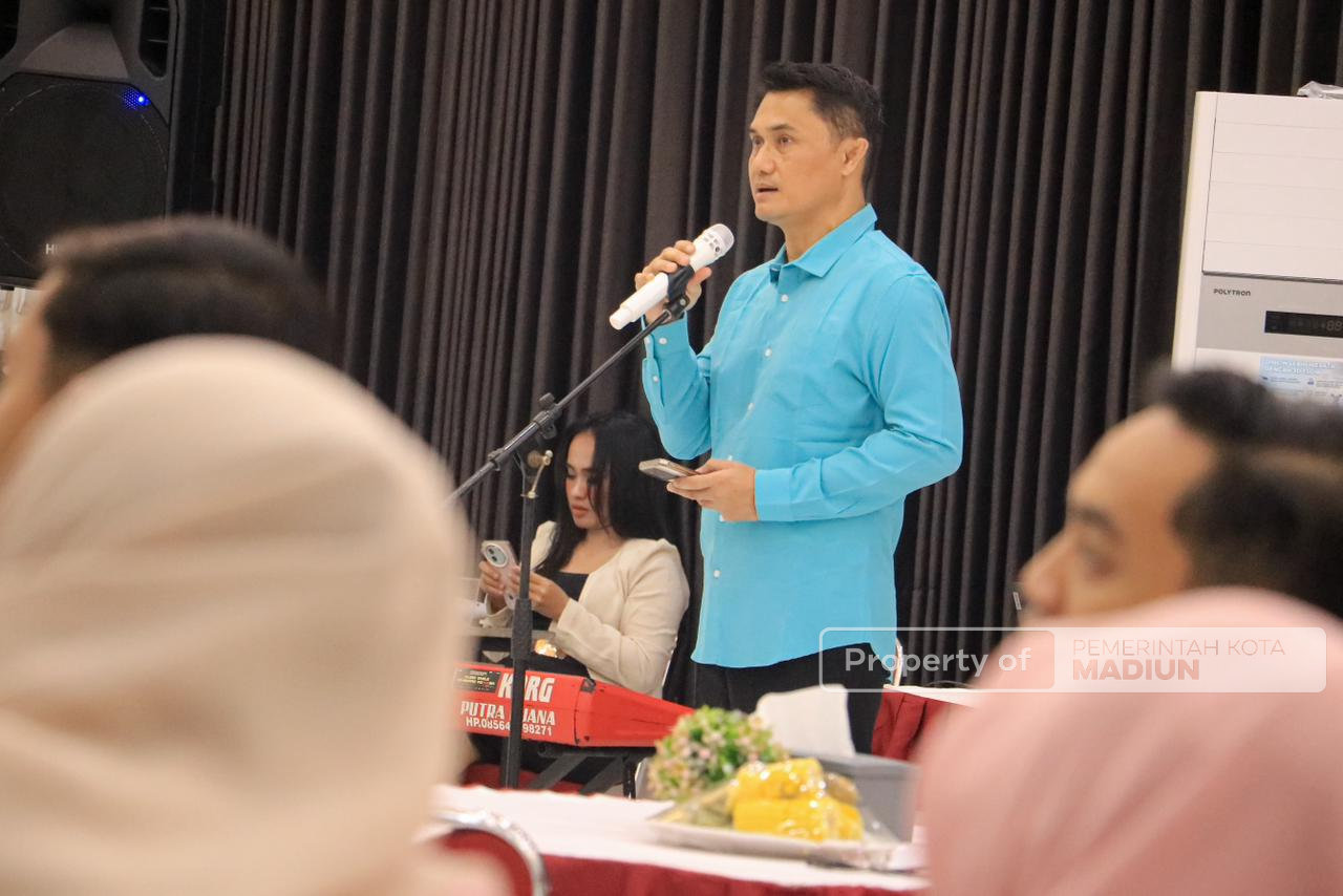 Evaluasi Capaian Kinerja Dispendukcapil, Wali Kota Madiun Tekankan Pentingnya Pelayanan Publik
