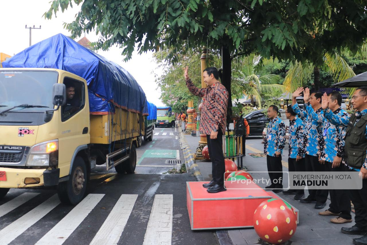 Pemkot Madiun Kirim Bantuan Korban Bencana Sumatera, Total Ada Sembilan Truk di Tahap Pertama