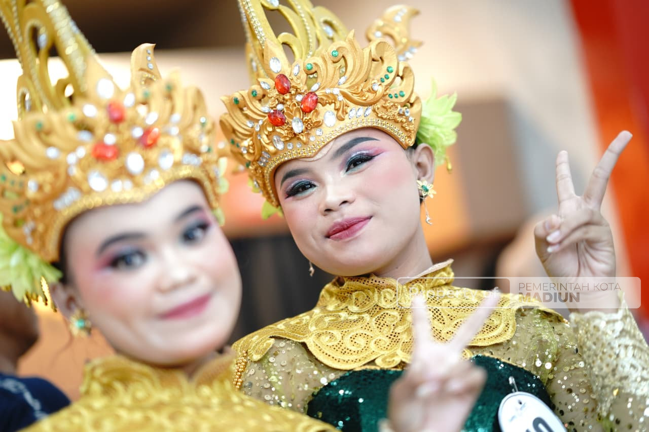 Resmi Buka Student Performance Vol. 4 Sang Penari, Wawali Madiun Sebut Seni Tari Jadi Motor Ekonomi Kreatif