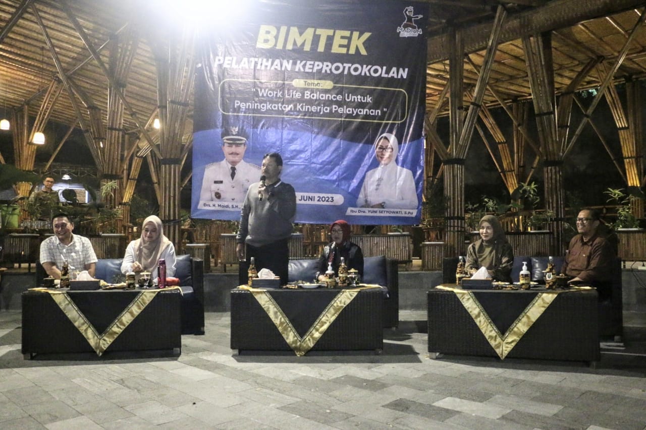 Hadiri Diklat Keprotokolan, Wali Kota Sampaikan Sejumlah Arahan