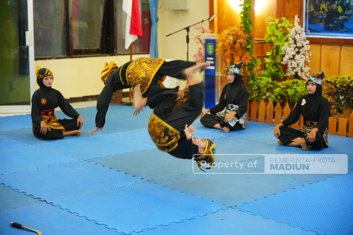 Buka English Camp Kampung Inggris Kelurahan Winongo, Wawali Apresiasi Pelaksana