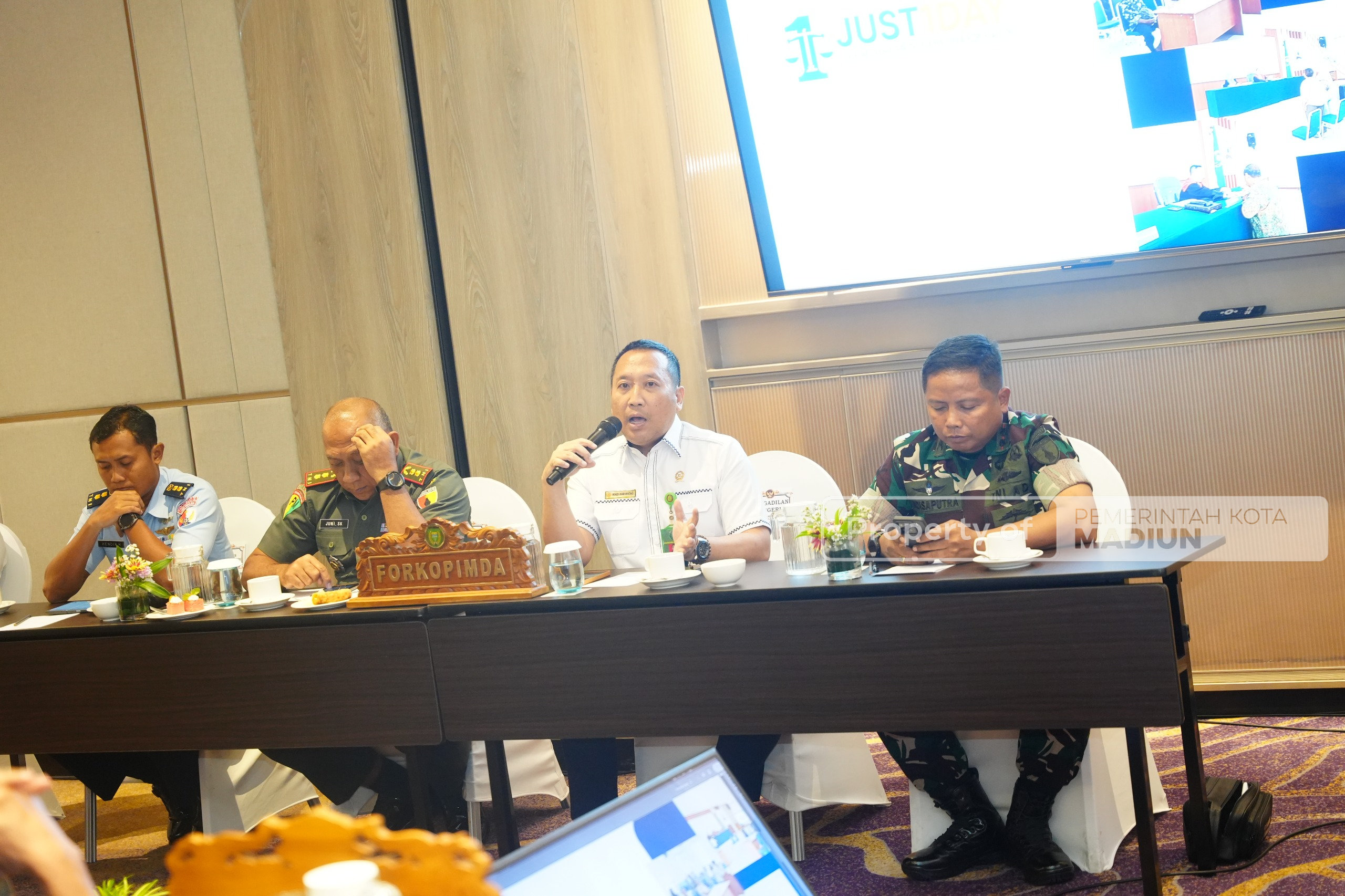 Perkuat Sinergi Eksekutif dan Legislatif, Wali Kota Madiun Tekankan Kinerja Pemerintahan Optimal