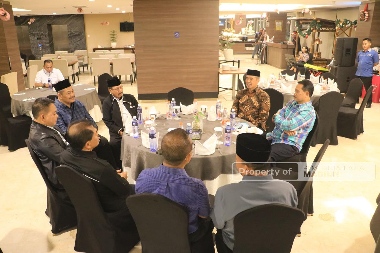 Momen Hangat Silaturahmi Wali Kota Madiun dan Jenderal (Purn) Dudung Abdurachman