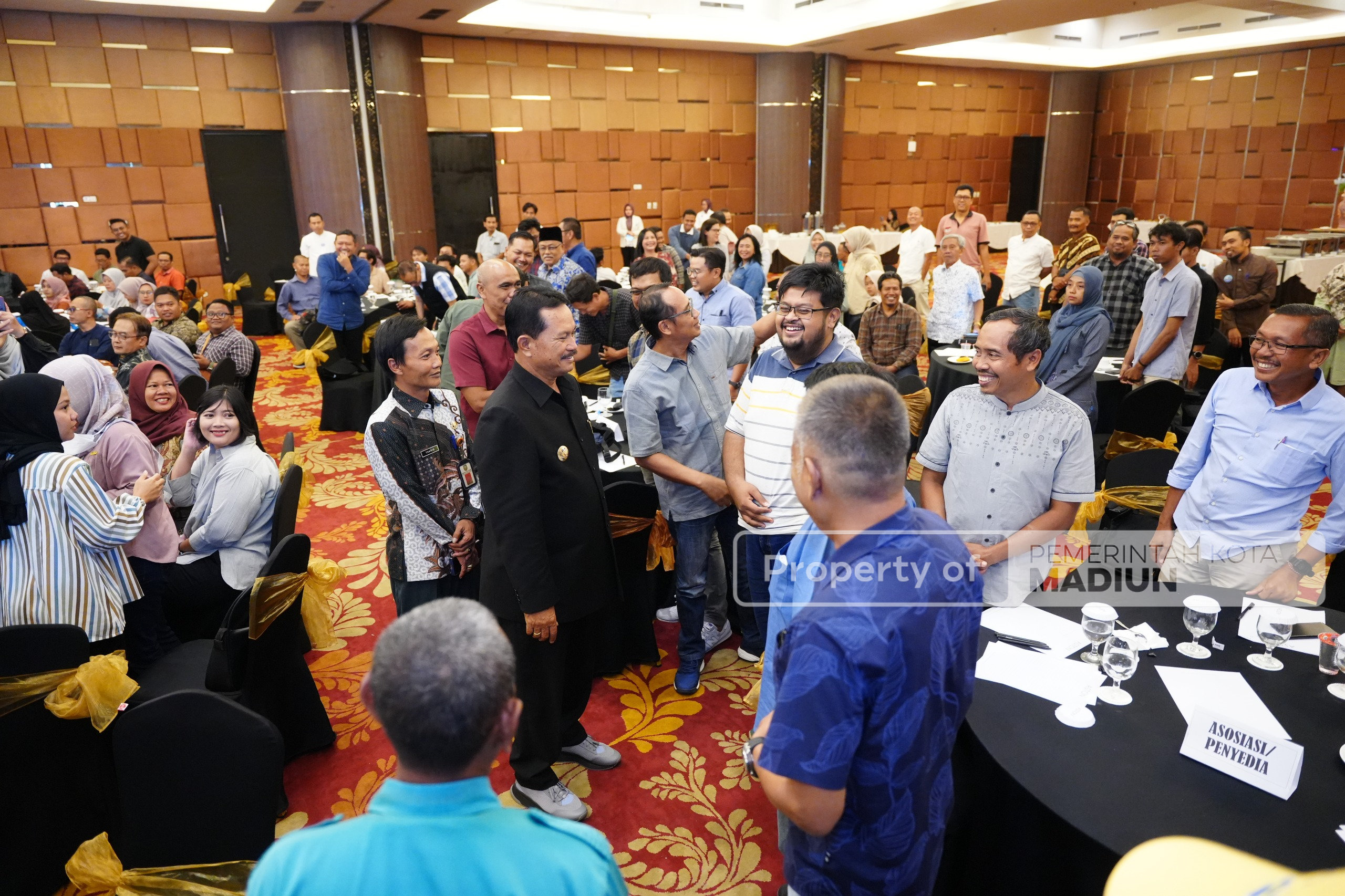 Hadiri Sosialisasi dan Pembinaan Jasa Konstruksi, Wali Kota Madiun: Pembangunan Hasil Kerja Sama Semua Pihak