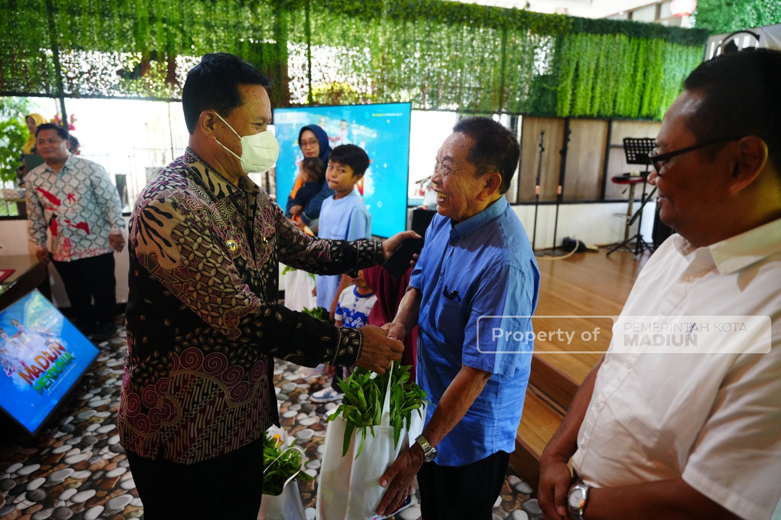 Dongkrak Taraf Kesehatan Masyarakat Lewat Gerakan Posyandu Aktif 2025