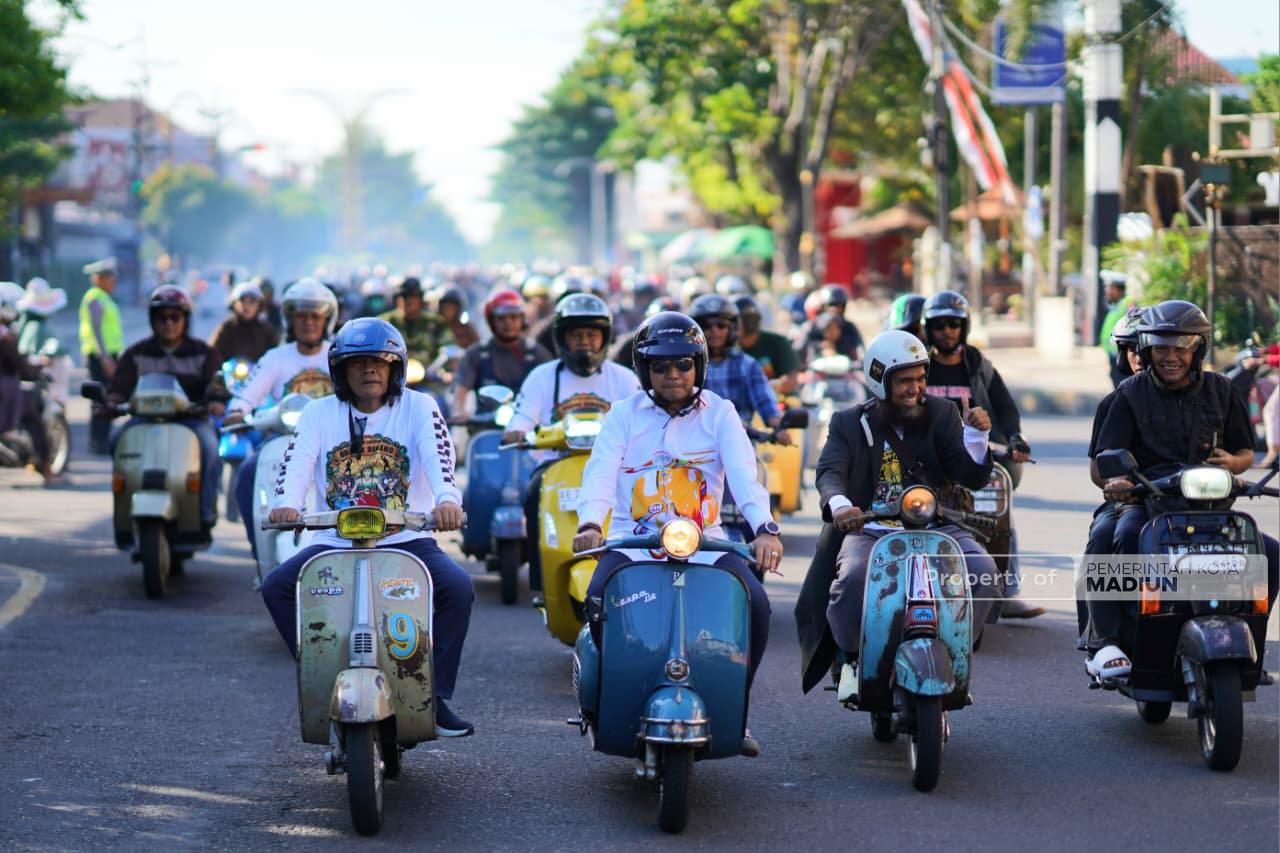 Black Scooter Gagak Rimang Jadi Pembuka Rangkaian HUT ke-108 Kota Madiun