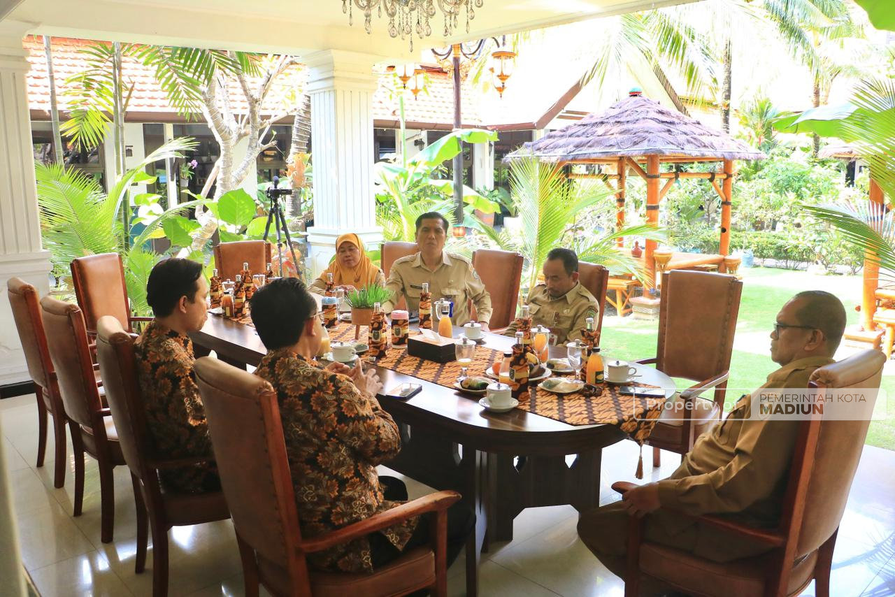 Terima Audiensi BKKBN Jatim, Sekda Kota Madiun Perkuat Sinergi Penanganan Stunting Melalui Program MBG 3B