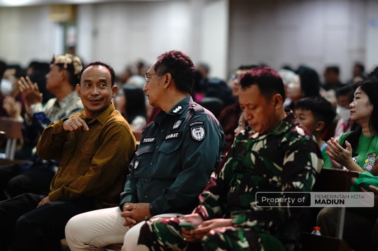 Pastikan Perayaan Natal Aman dan Damai, Wali Kota Madiun Tinjau Pelaksanaan Disejumlah Gereja