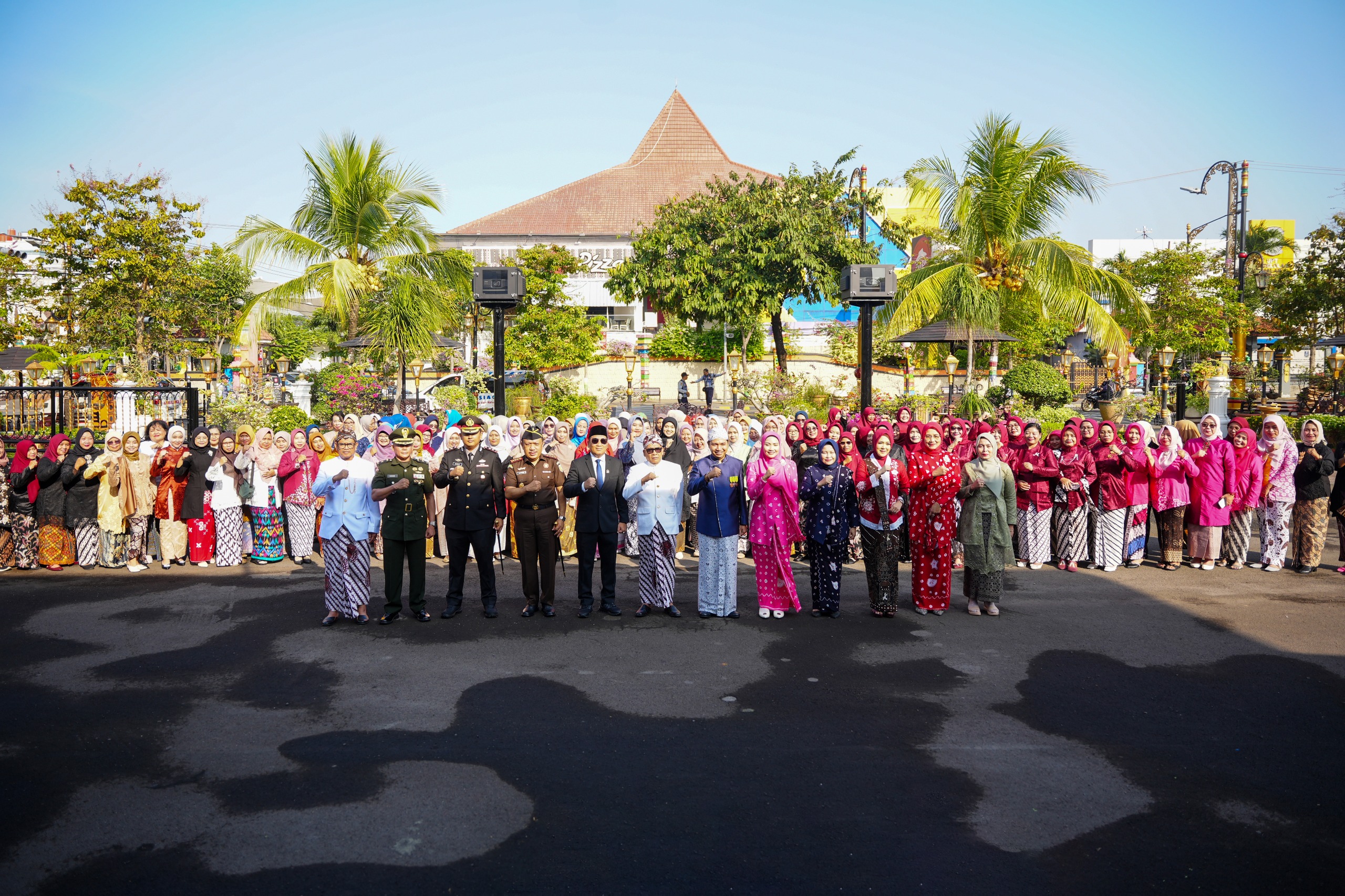 Momentum Kartini, Plt Wali Kota Harap Perempuan Jadi Penggerak dan Pendobrak Pembangunan