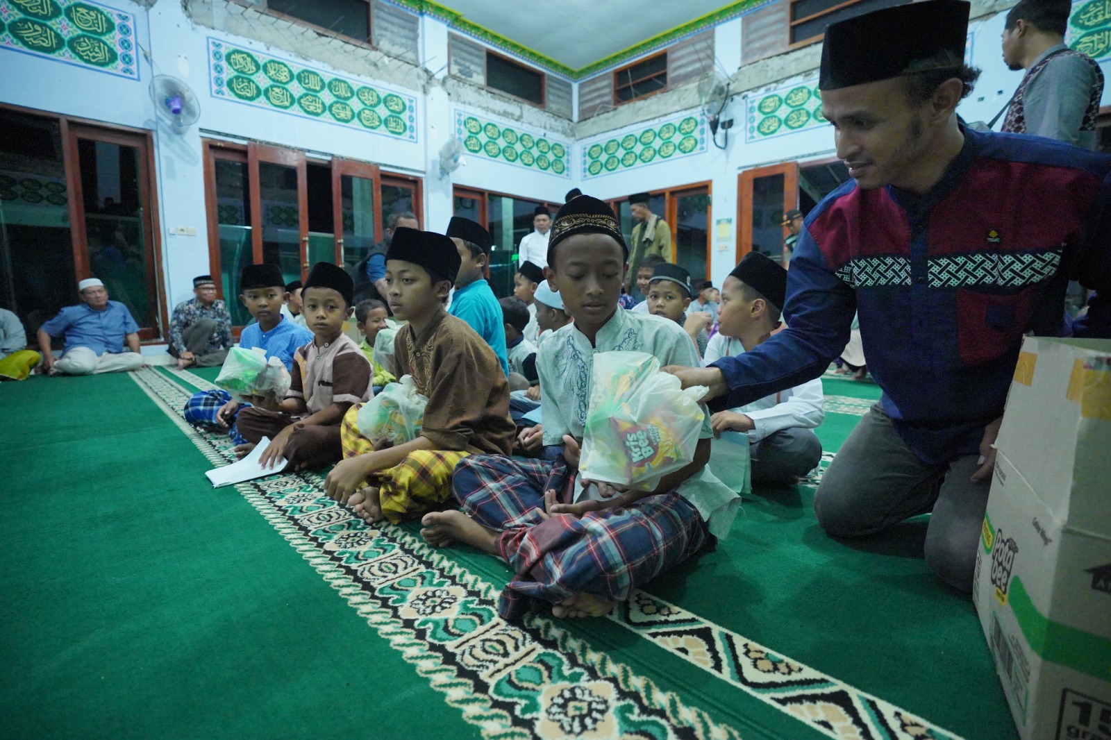 Safari Ramadan Salat Tarawih di Masjid Baitul Jannah, Wali Kota Juga Sampaikan Pembangunan Kepada Jamaah
