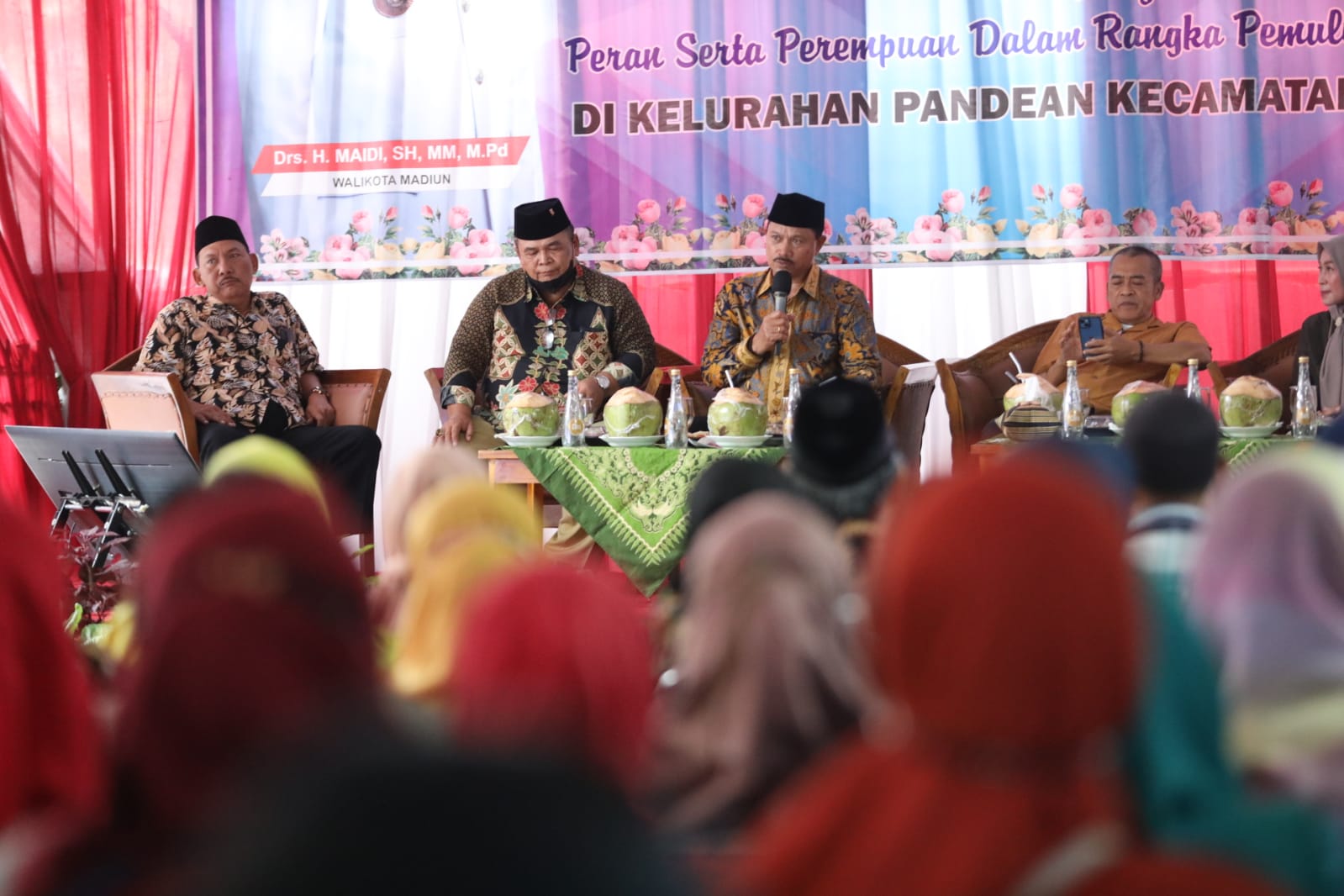 Gelar Pertemuan Dengan Perwakilan Organisasi Masyarakat Dan DPRD, Wali Kota Bahas Rencana Pembangunan