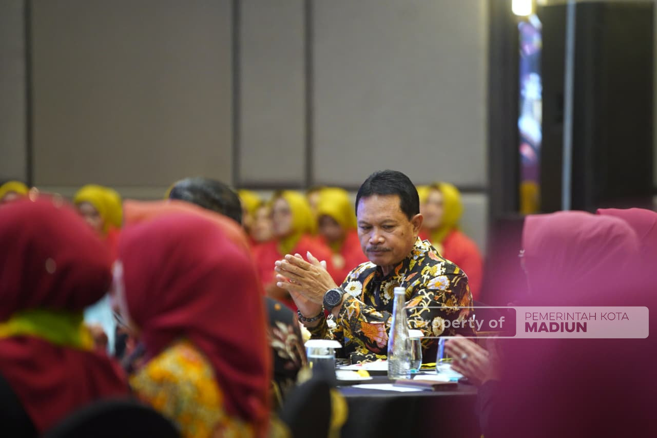Hadiri Forum Sinergi Perempuan Bakorwil I Madiun, Wali Kota Tekankan Pentingnya Peran Perempuan untuk Kemajuan Kota