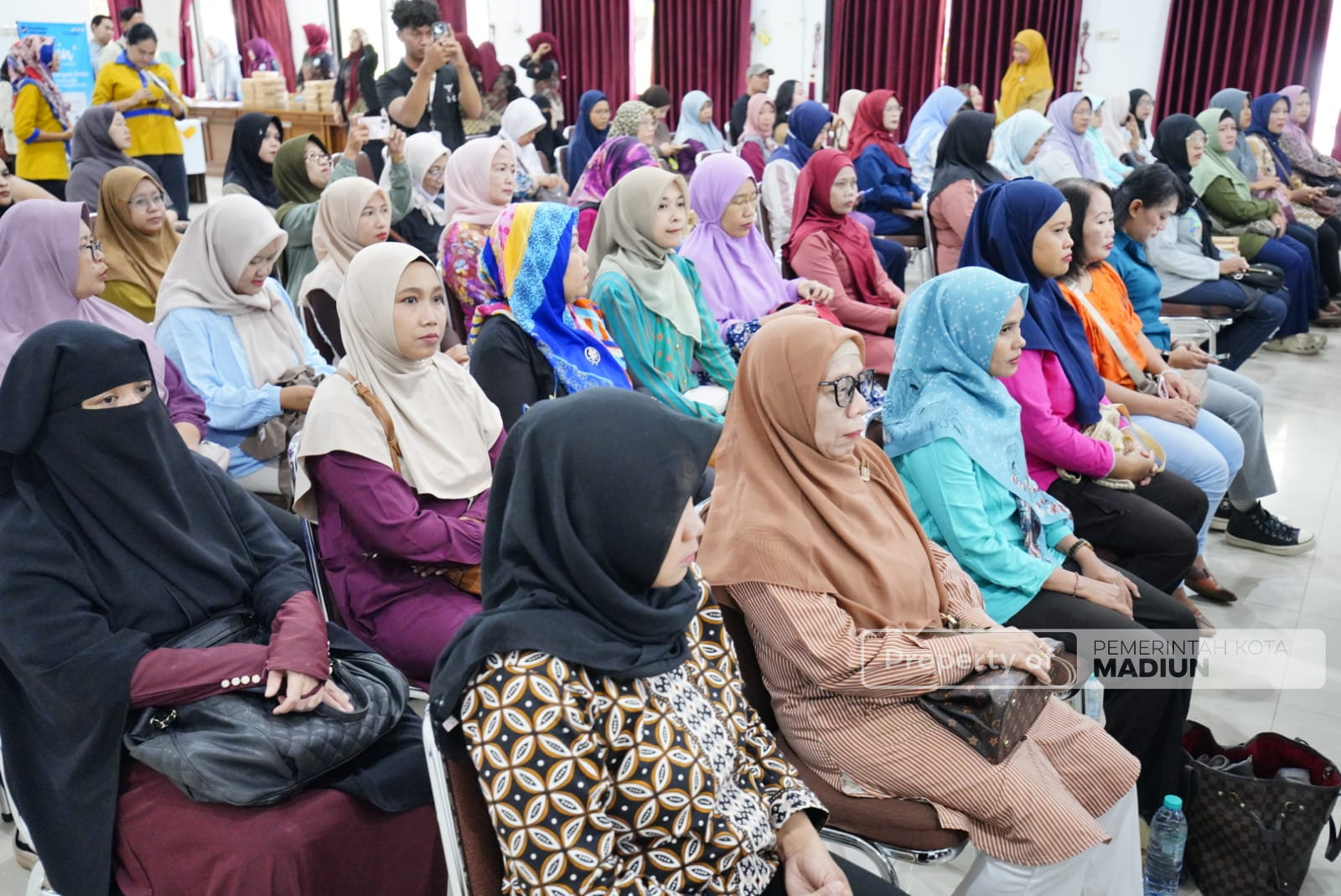 Pengurus APMMJ Kota Madiun Dikukuhkan, Plt Wali Kota Dorong UMKM Makanan dan Minuman Kota Madiun Naik Kelas