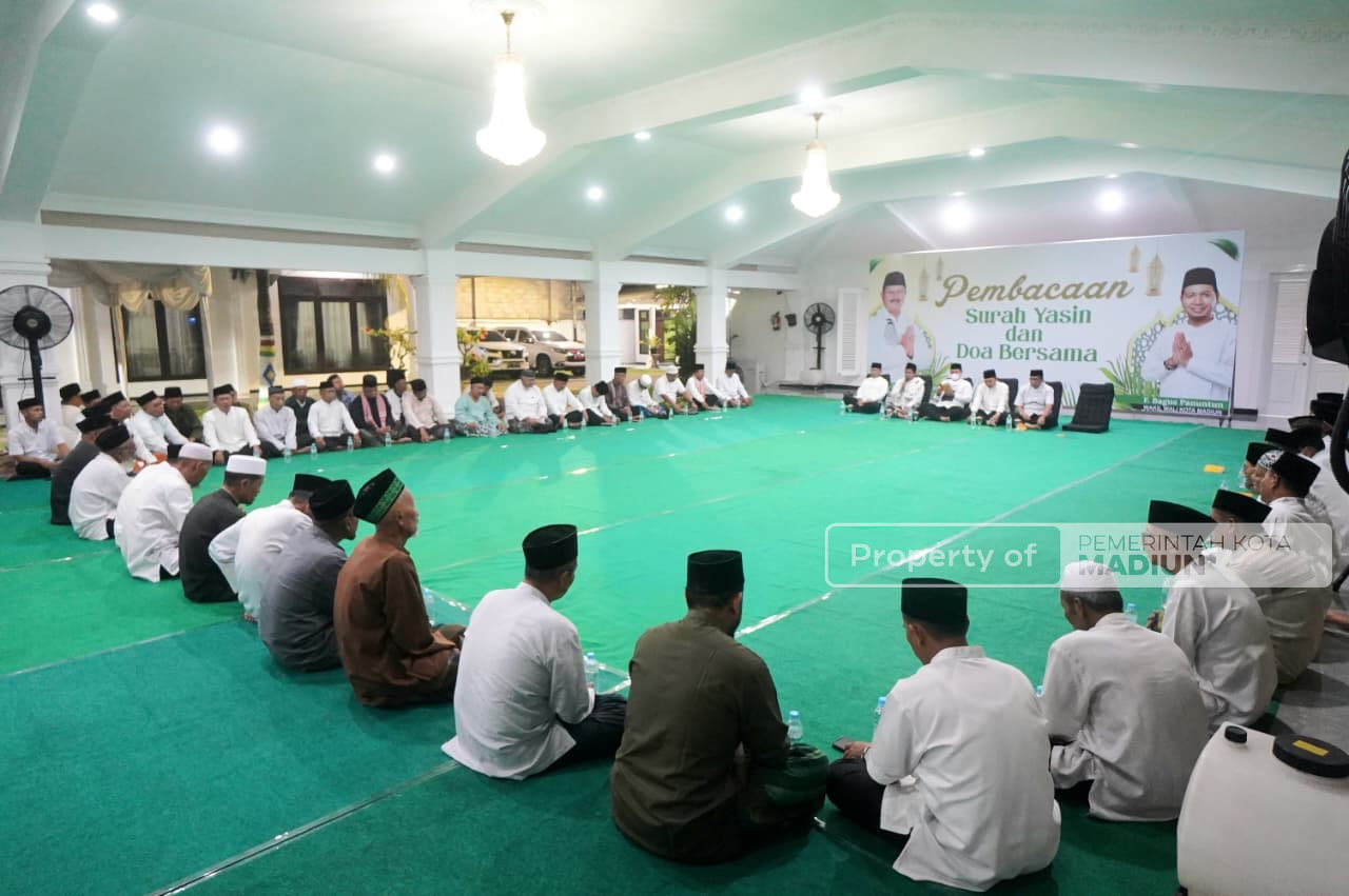 Hadiri Pembacaan Surat Yasin dan Doa Bersama, Wali Kota Ajak Modin Doakan Kemajuan Kota