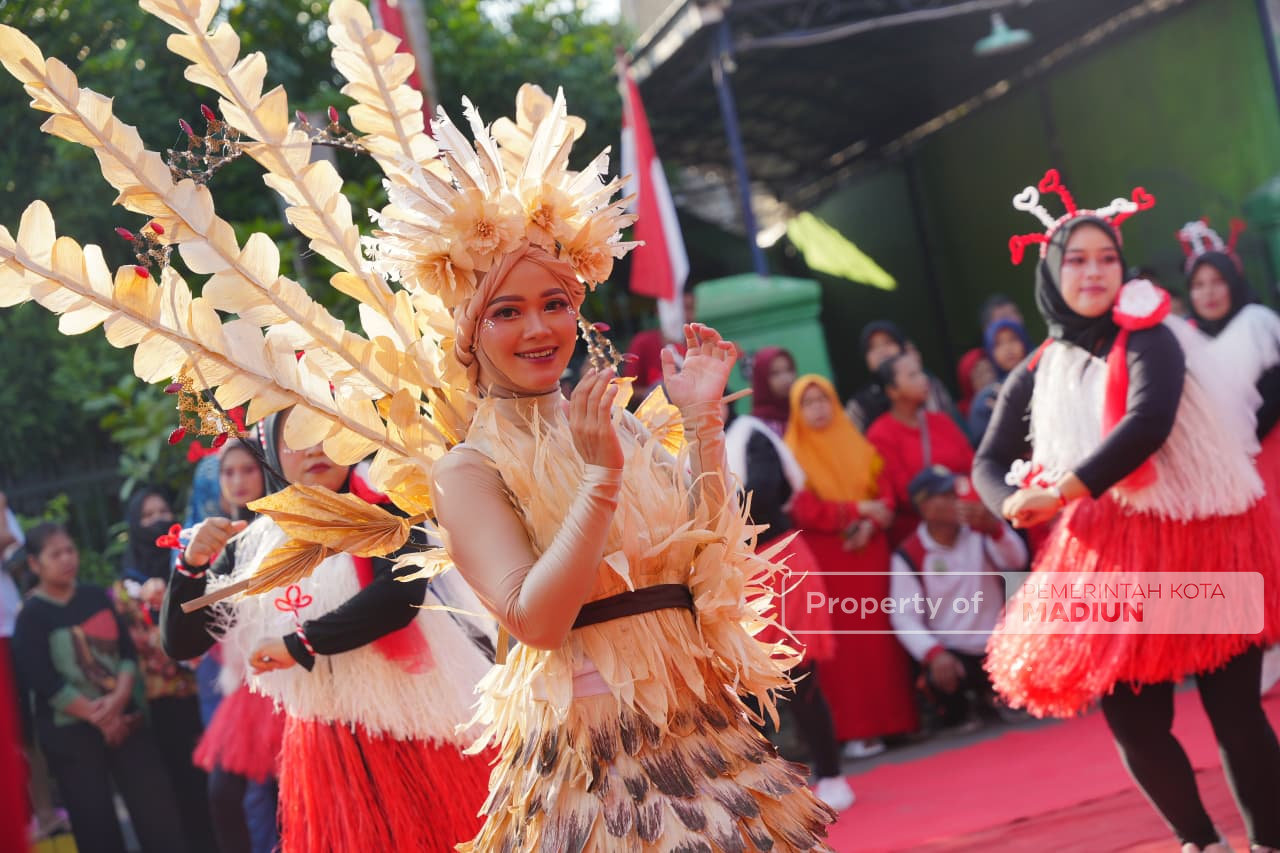 Wali Kota Madiun Hadiri Carnaval Kemerdekaan, Dorong Warga Tingkatkan Kreativitas dan Kesejahteraan
