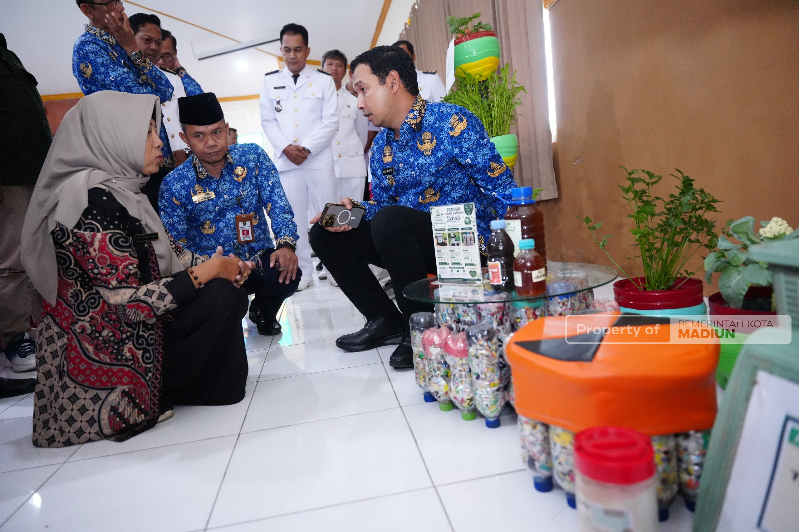Perkuat P2L dan Pengelolaan Sampah, Plt Wali Kota Dorong Pemberdayaan Masyarakat di Kecamatan Manguharjo
