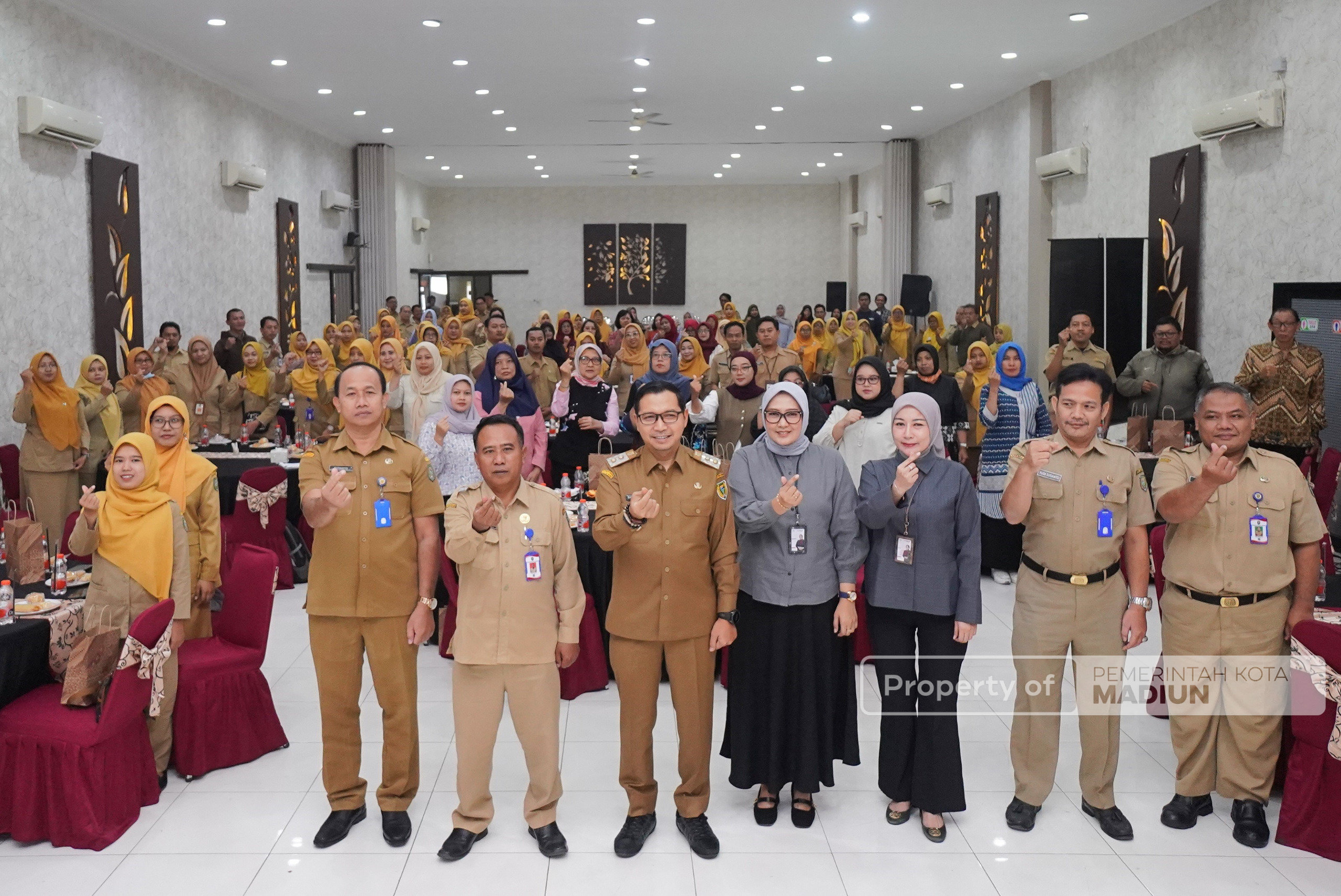 Buka Sosialisasi Optimalisasi PBJT, Plt Wali Kota Perkuat Kepatuhan Wajib Pajak